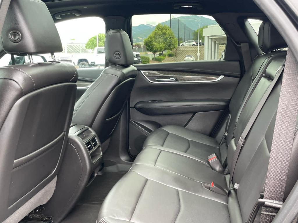 used 2020 Cadillac XT5 car, priced at $24,556