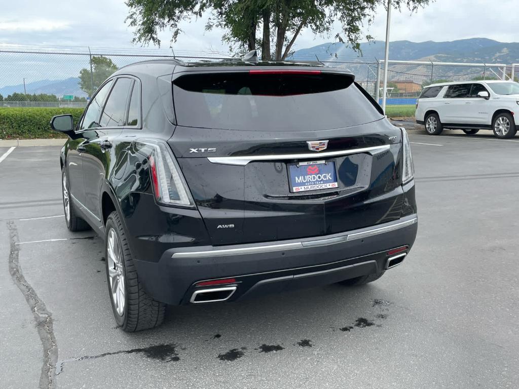 used 2020 Cadillac XT5 car, priced at $24,556