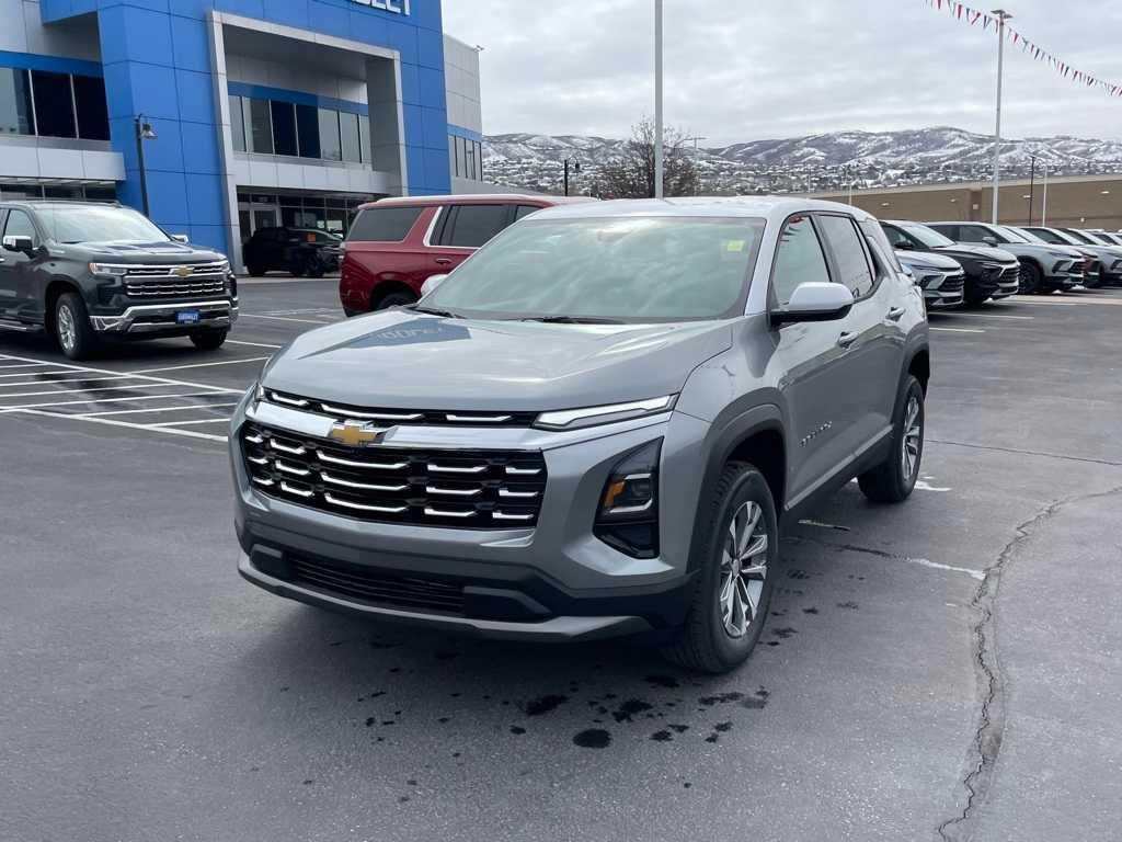 new 2025 Chevrolet Equinox car, priced at $31,740