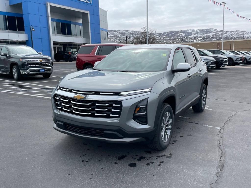 new 2025 Chevrolet Equinox car, priced at $32,490