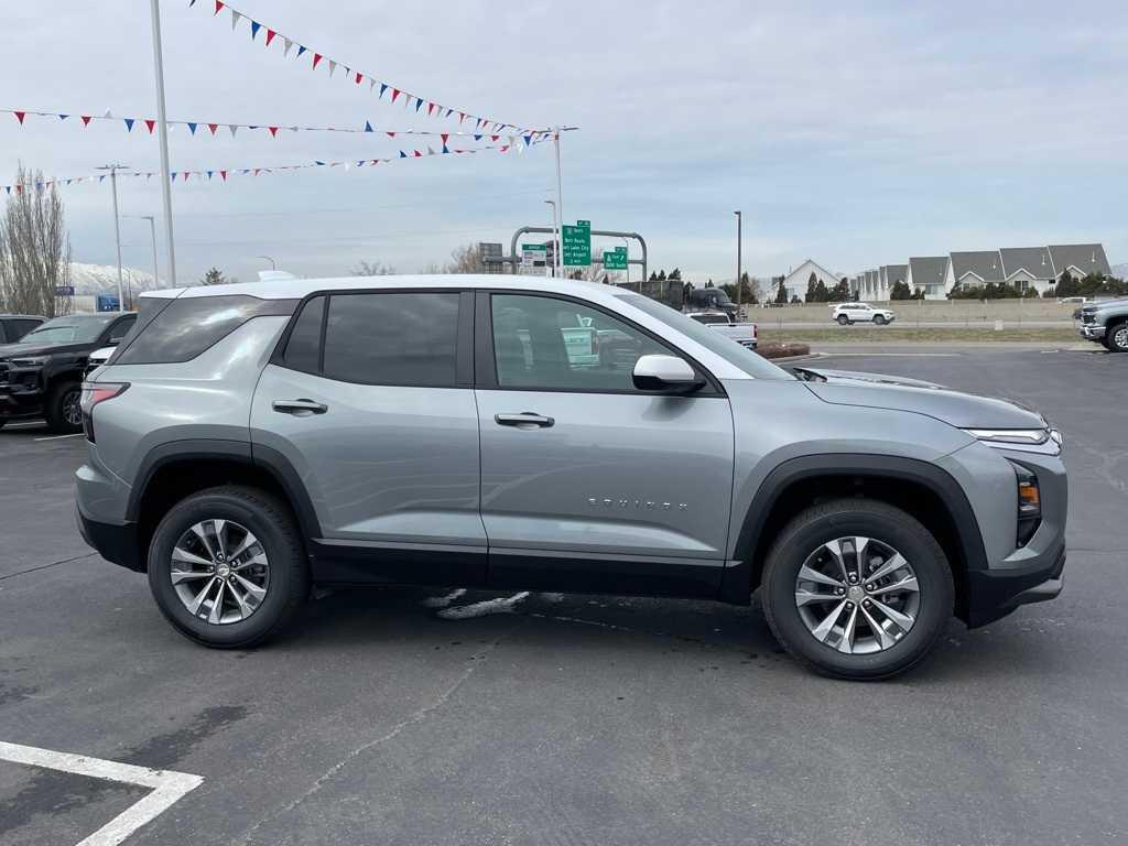 new 2025 Chevrolet Equinox car, priced at $31,740