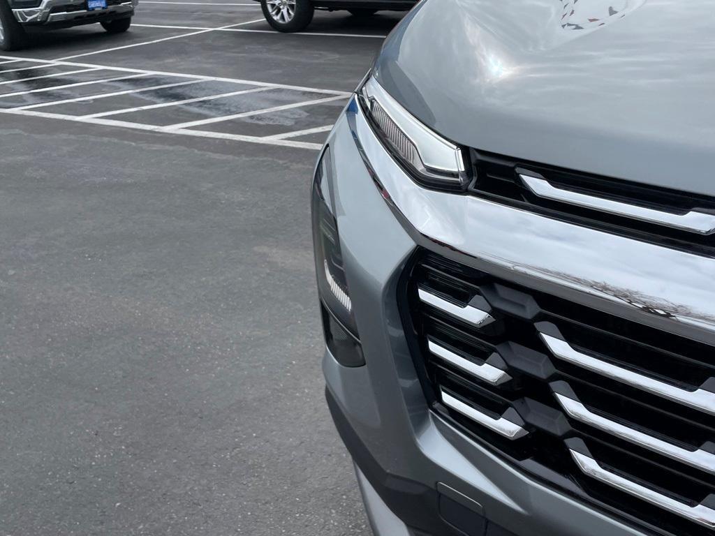 new 2025 Chevrolet Equinox car, priced at $32,490