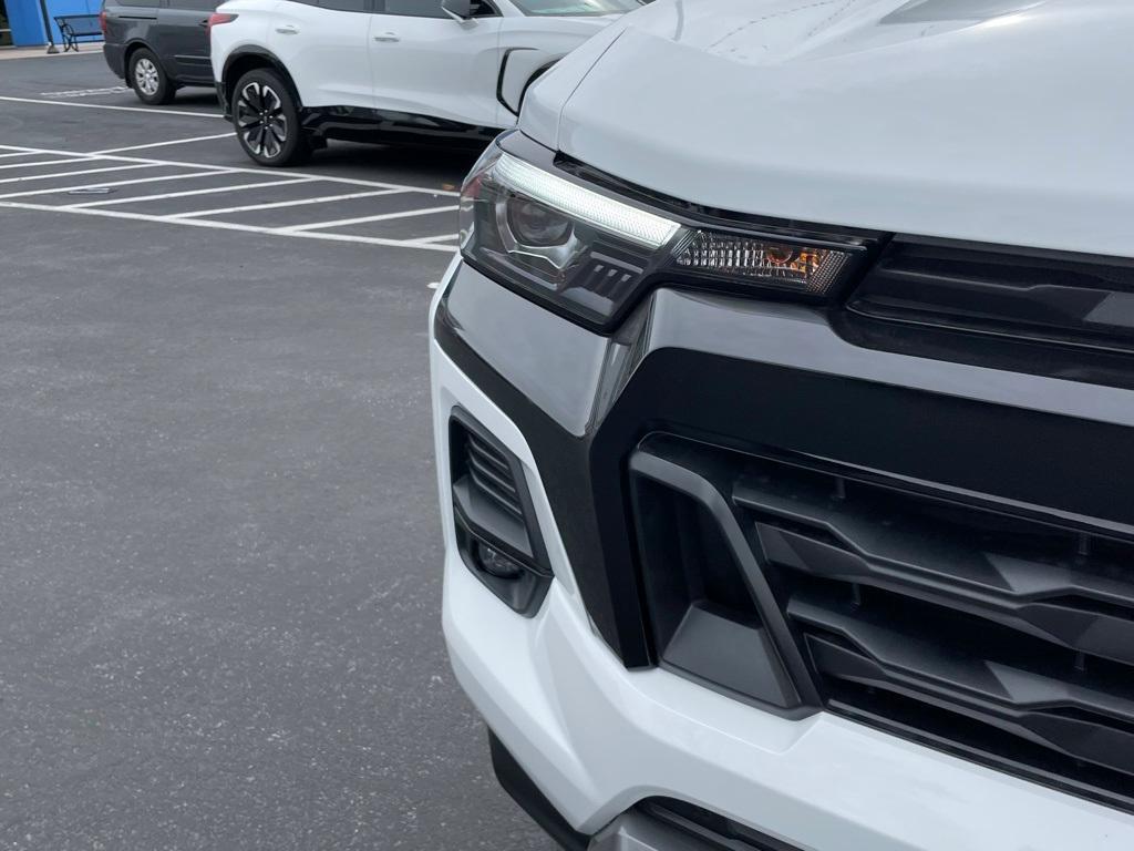 new 2025 Chevrolet Colorado car, priced at $50,805