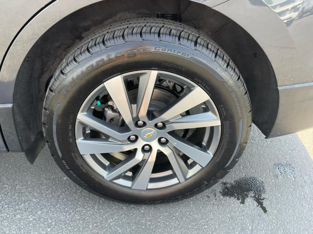 used 2022 Chevrolet Equinox car, priced at $19,646