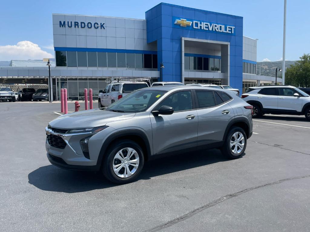 new 2025 Chevrolet Trax car, priced at $20,920