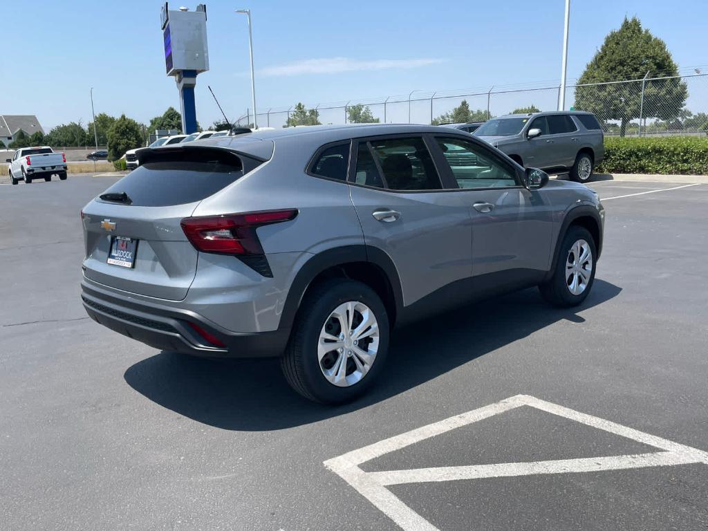 new 2025 Chevrolet Trax car, priced at $20,920