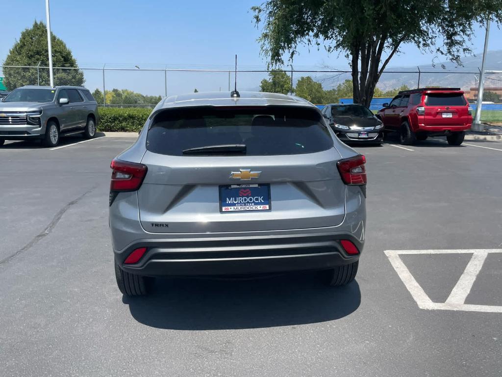 new 2025 Chevrolet Trax car, priced at $20,920