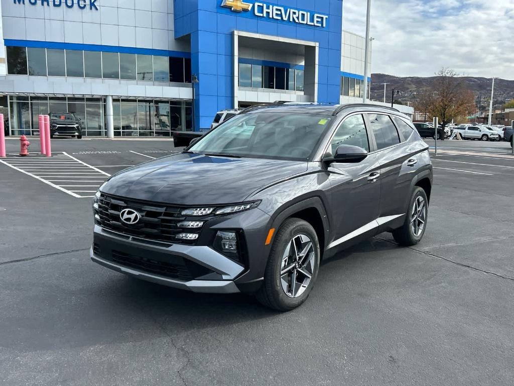 used 2025 Hyundai TUCSON Hybrid car, priced at $37,600