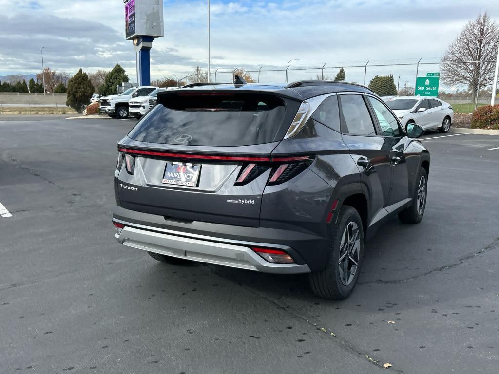 used 2025 Hyundai TUCSON Hybrid car, priced at $37,600