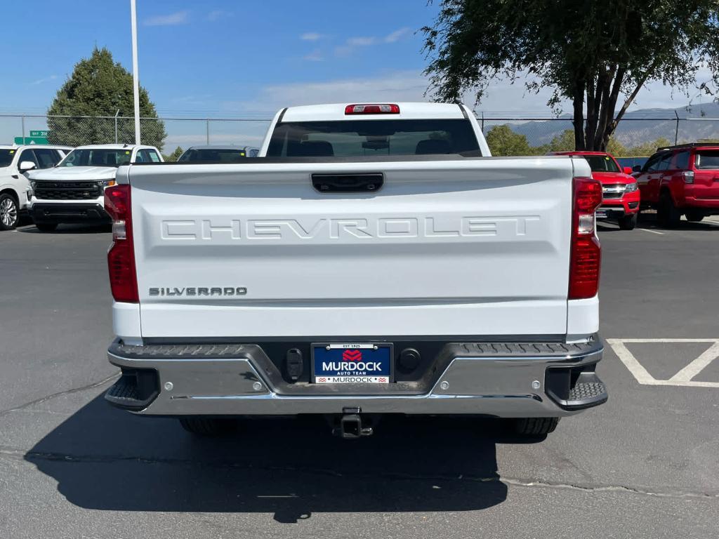 new 2026 Chevrolet Silverado 1500 car, priced at $32,900