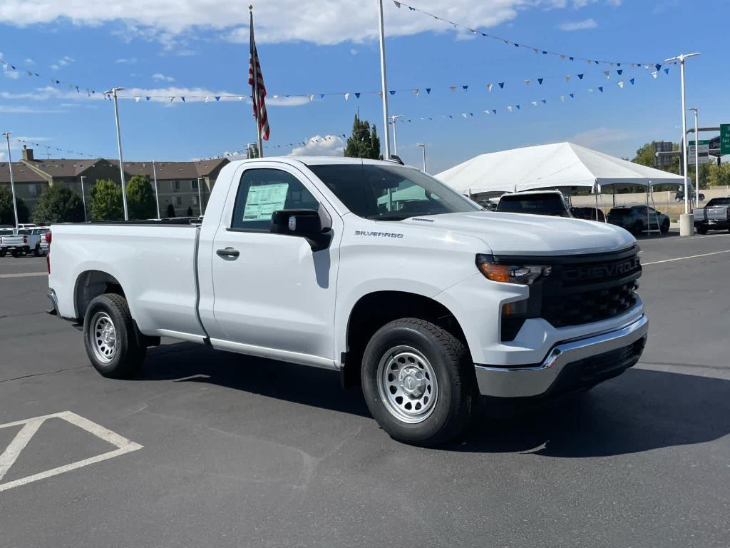 new 2026 Chevrolet Silverado 1500 car, priced at $32,900