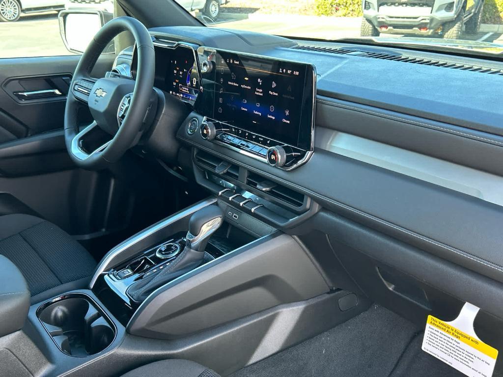 new 2026 Chevrolet Colorado car, priced at $40,240