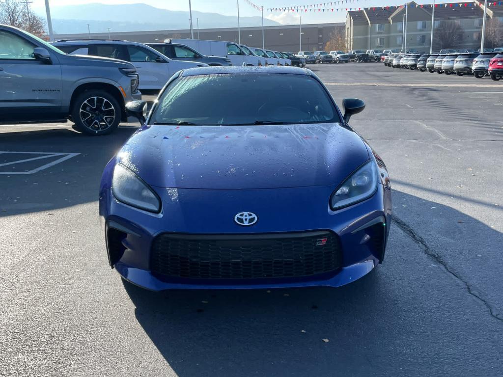 used 2025 Toyota GR86 car, priced at $30,900