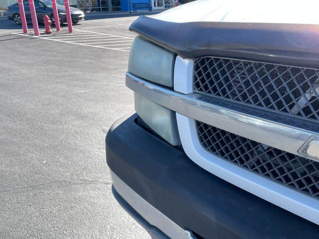 used 2003 Chevrolet Silverado 2500 car, priced at $15,923