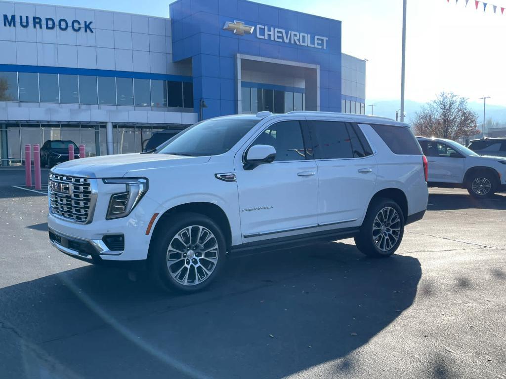 used 2025 GMC Yukon car, priced at $89,900