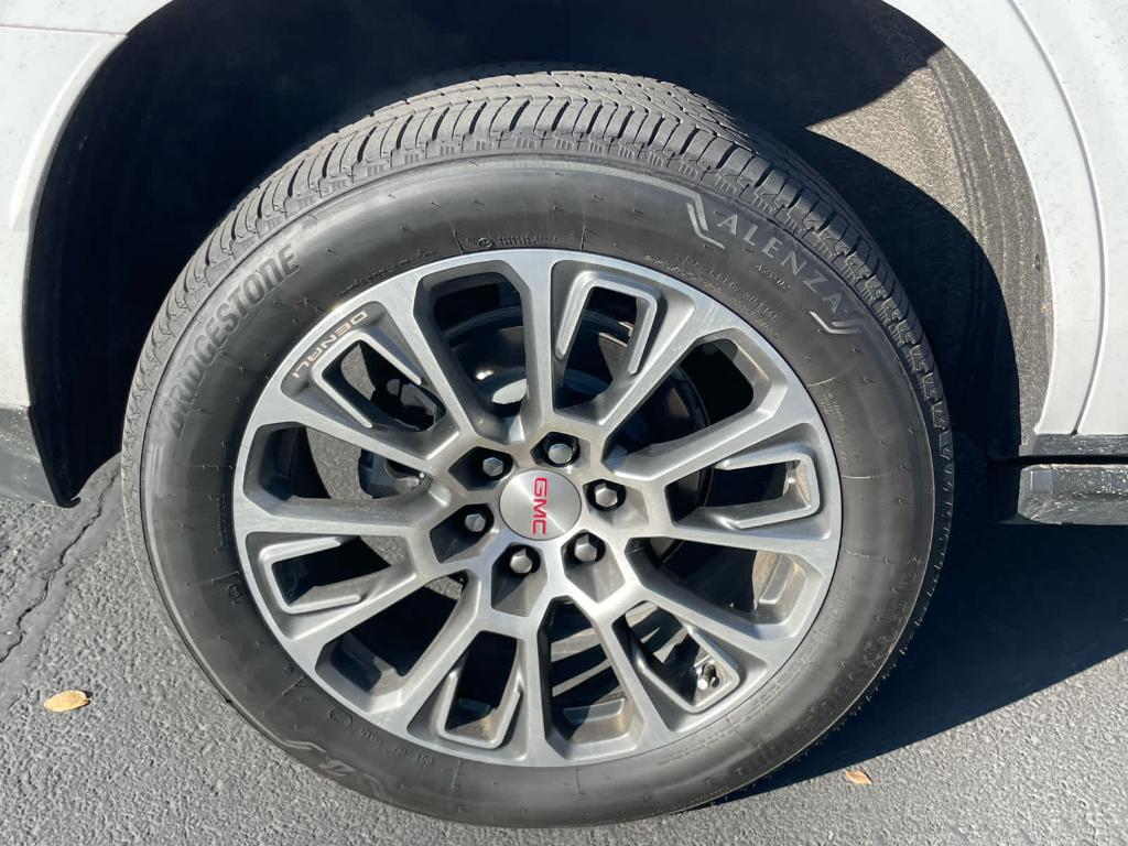 used 2025 GMC Yukon car, priced at $89,900