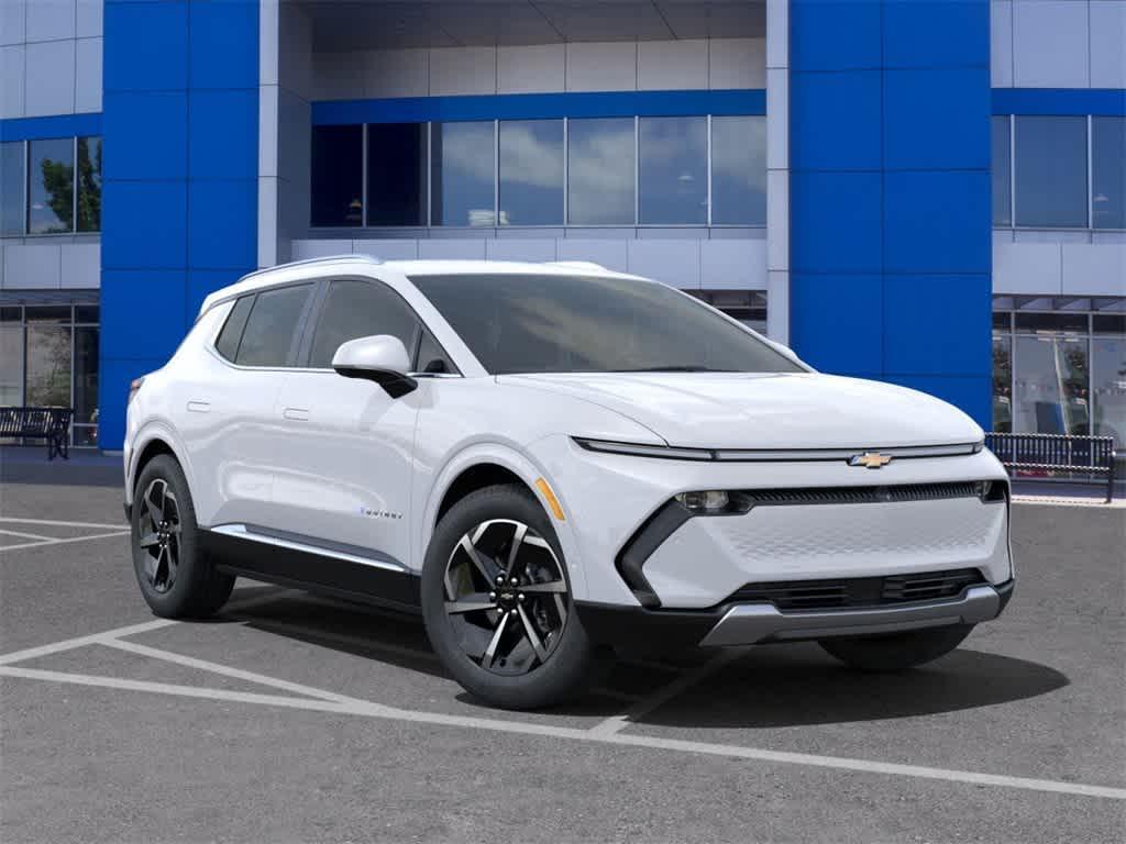 new 2025 Chevrolet Equinox EV car, priced at $41,090