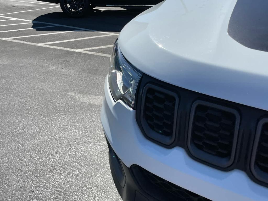 used 2025 Jeep Compass car, priced at $27,904