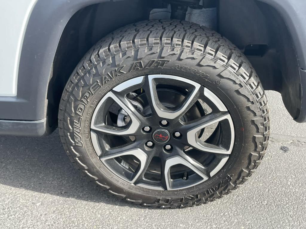 used 2025 Jeep Compass car, priced at $27,907