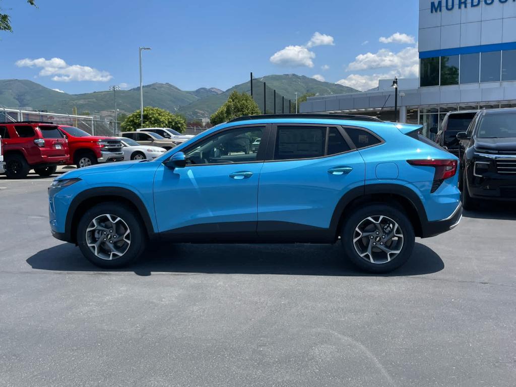 new 2025 Chevrolet Trax car, priced at $24,785