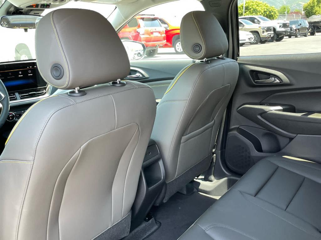 new 2025 Chevrolet Trax car, priced at $26,335