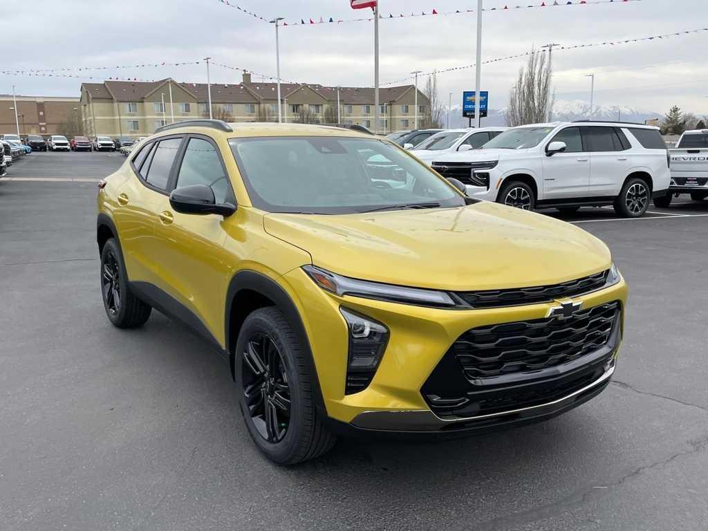 new 2025 Chevrolet Trax car, priced at $26,735