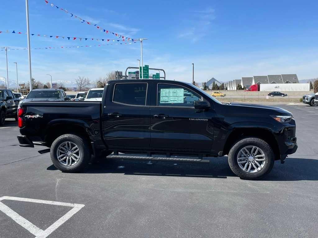 new 2025 Chevrolet Colorado car, priced at $43,505