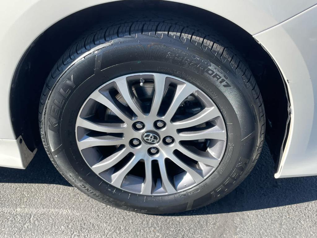 used 2019 Toyota Sienna car, priced at $24,922