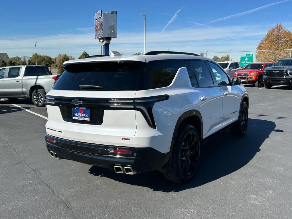 used 2024 Chevrolet Traverse car, priced at $51,712