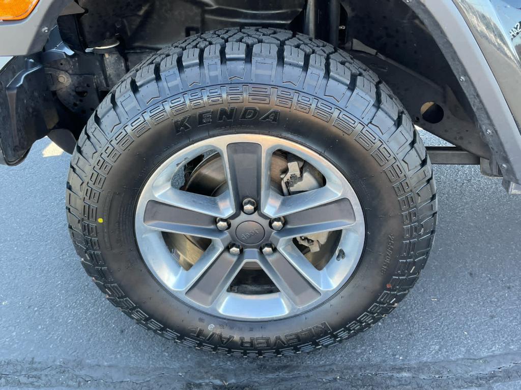 used 2019 Jeep Wrangler Unlimited car, priced at $26,960