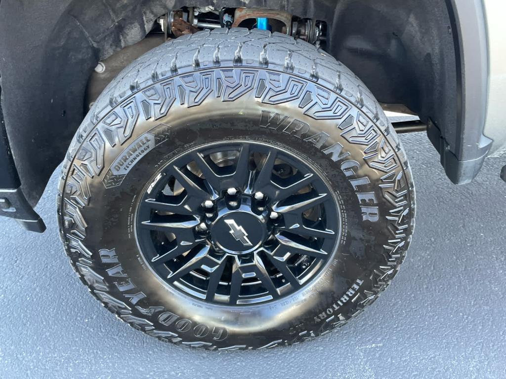 used 2024 Chevrolet Silverado 2500 car, priced at $77,808