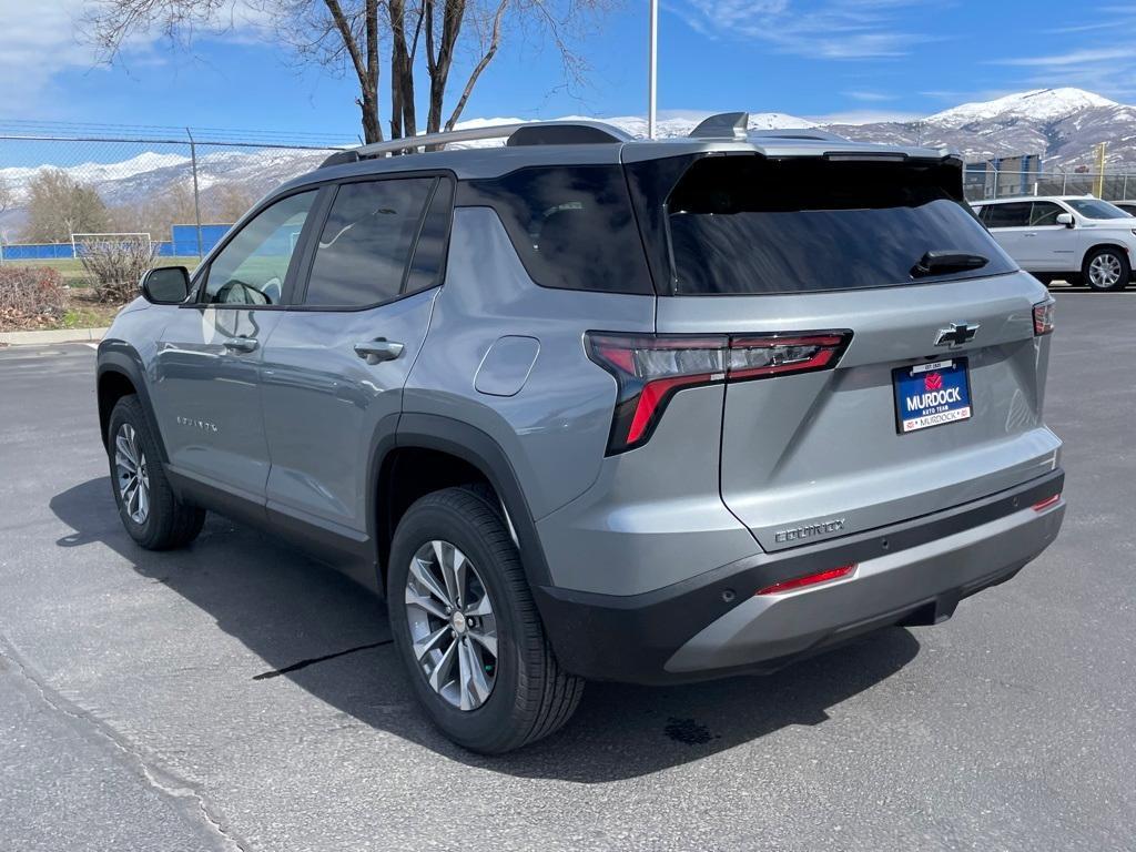 new 2025 Chevrolet Equinox car, priced at $32,395