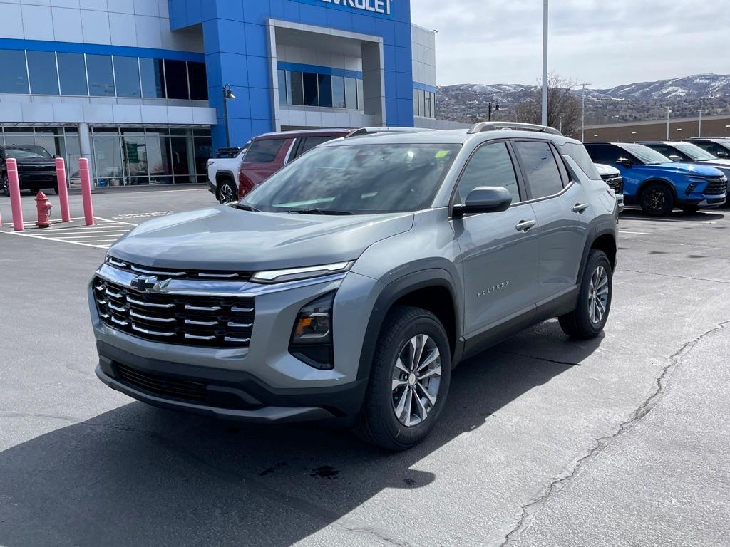 new 2025 Chevrolet Equinox car, priced at $32,395