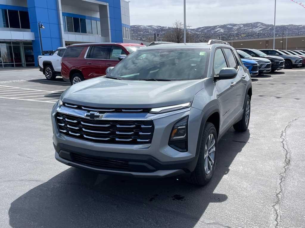 new 2025 Chevrolet Equinox car, priced at $31,645