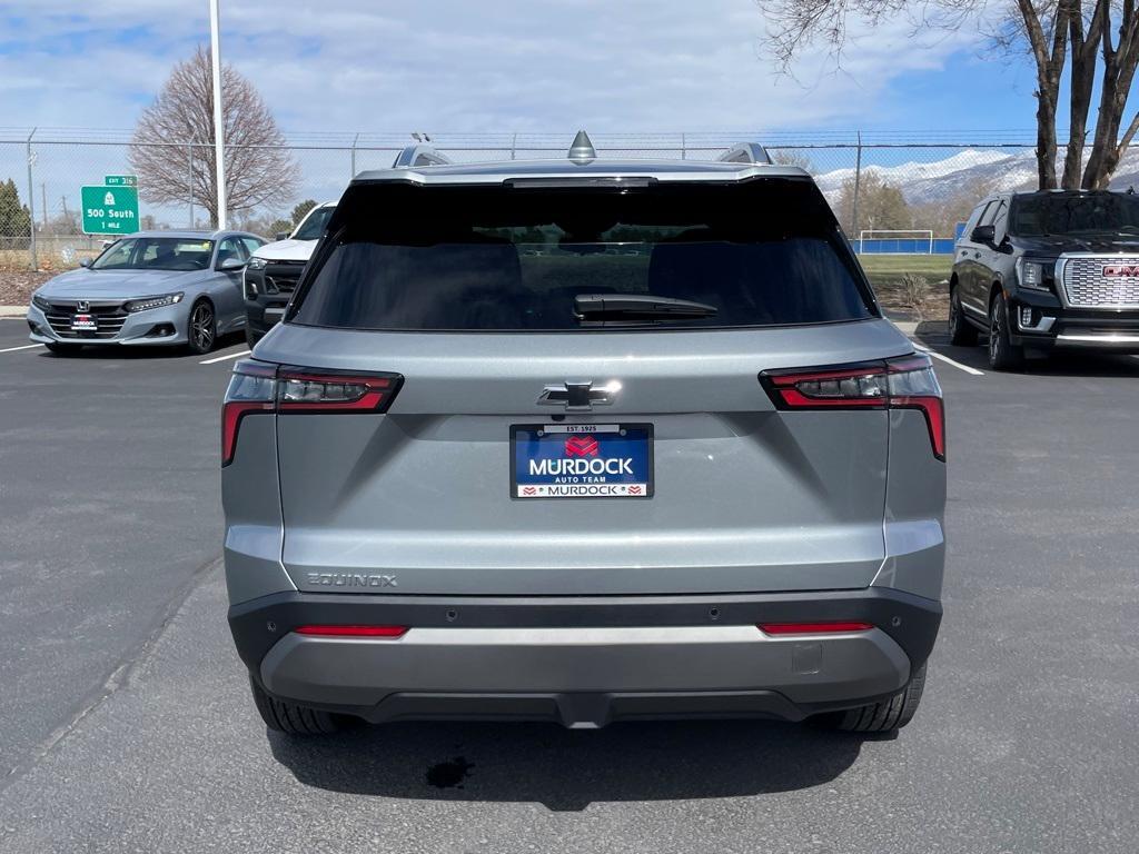 new 2025 Chevrolet Equinox car, priced at $32,395
