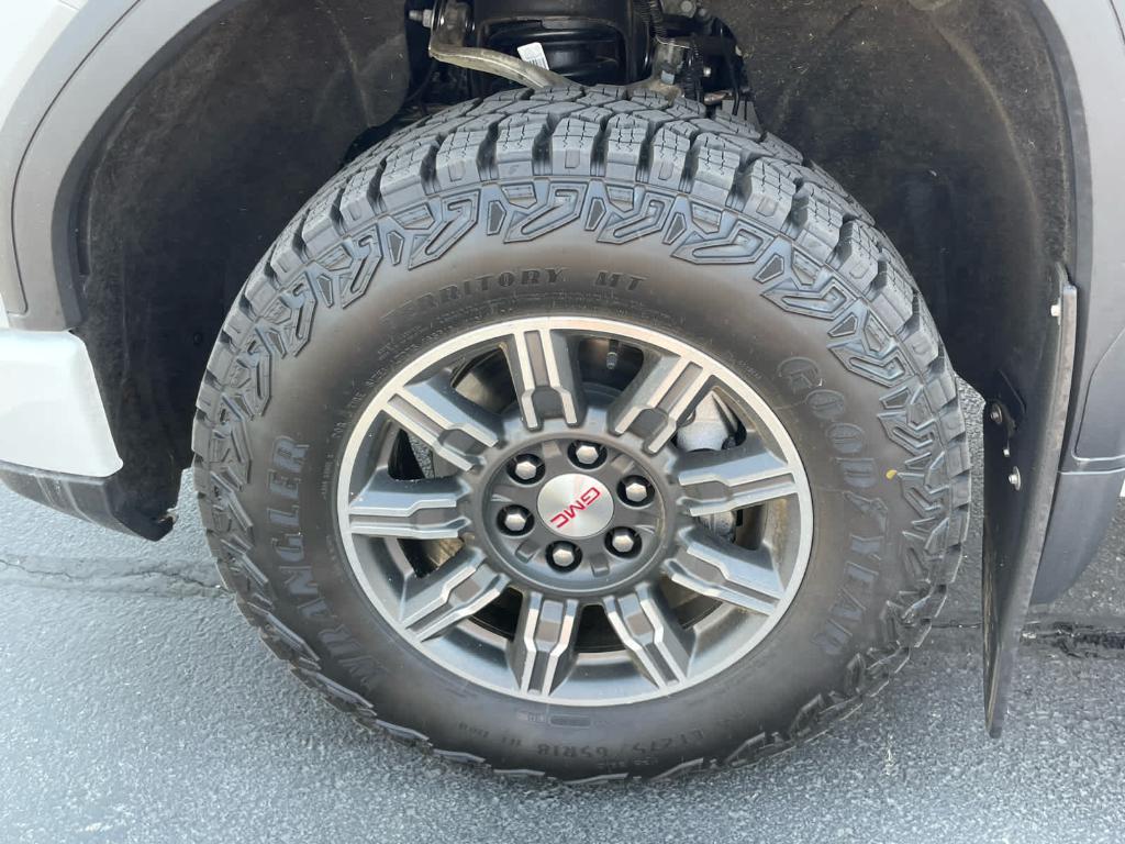 used 2024 GMC Sierra 1500 car, priced at $59,829
