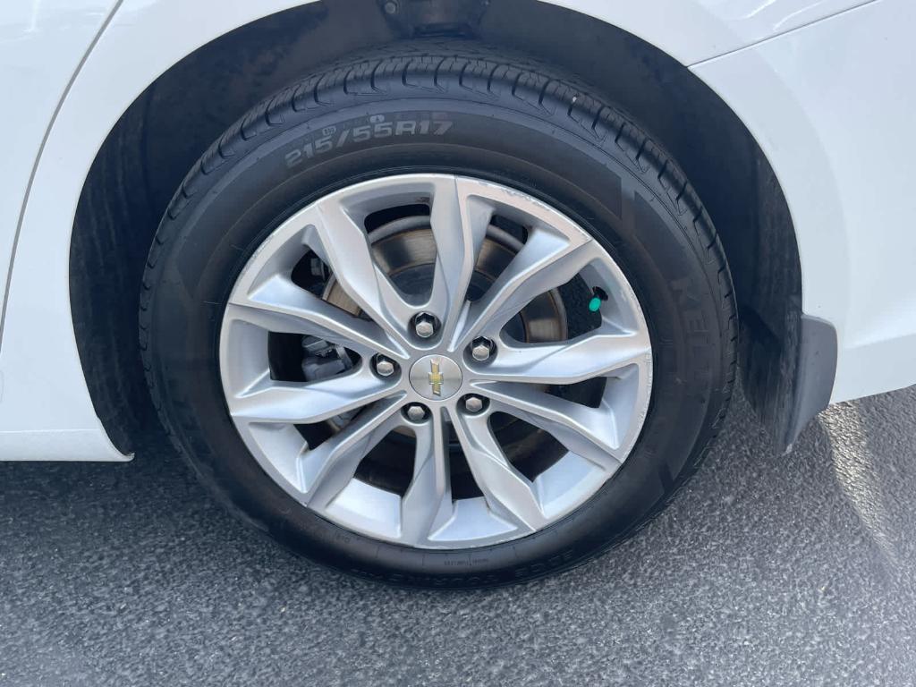 used 2019 Chevrolet Malibu car, priced at $14,500