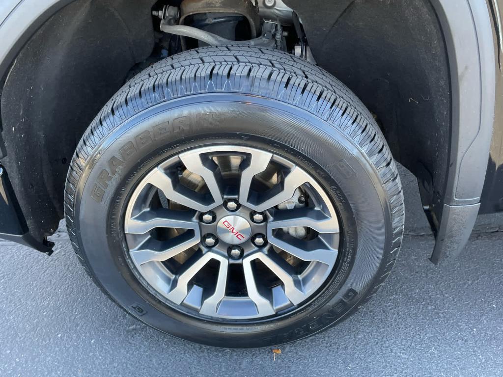 used 2019 GMC Sierra 1500 car, priced at $38,563