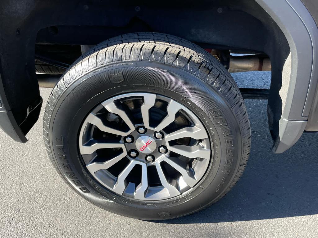 used 2019 GMC Sierra 1500 car, priced at $38,563