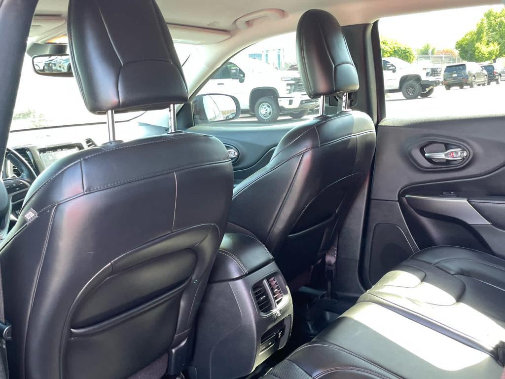 used 2020 Jeep Cherokee car, priced at $19,900