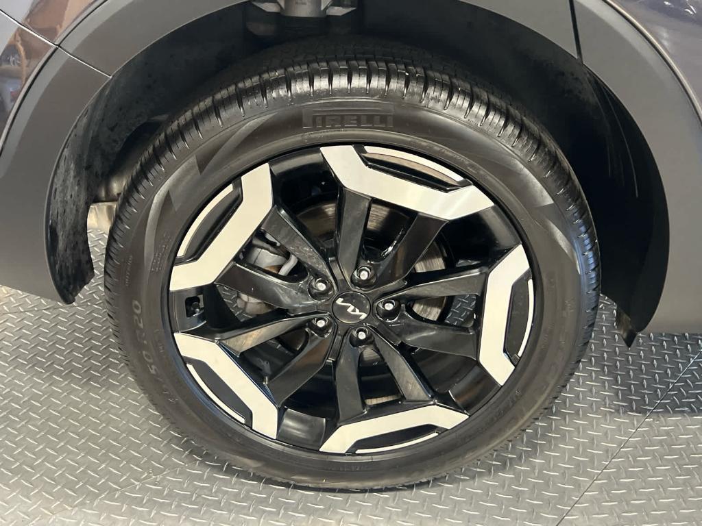 used 2025 Kia Telluride car, priced at $41,822