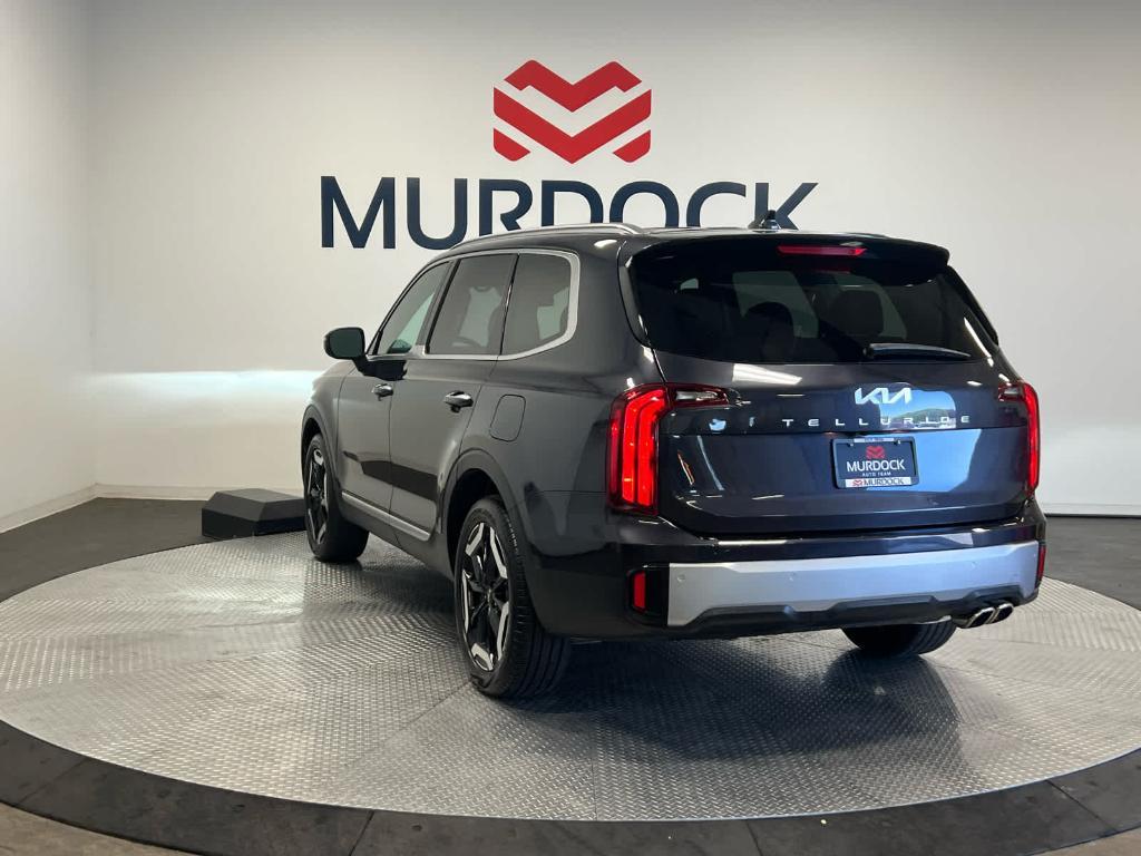 used 2025 Kia Telluride car, priced at $41,822