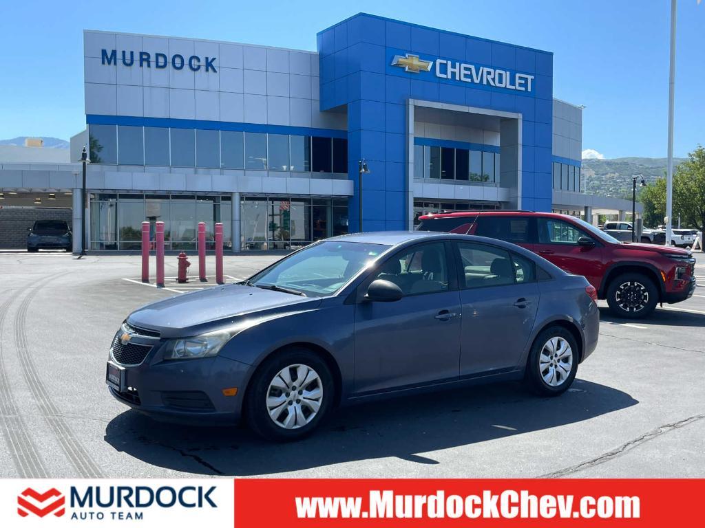 used 2013 Chevrolet Cruze car, priced at $6,500