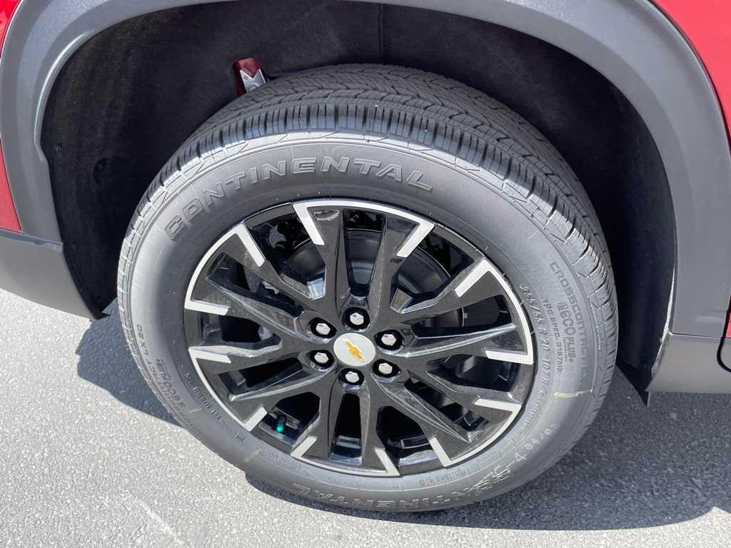 new 2025 Chevrolet Traverse car, priced at $48,590