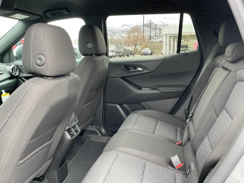 new 2025 Chevrolet Equinox car, priced at $32,340