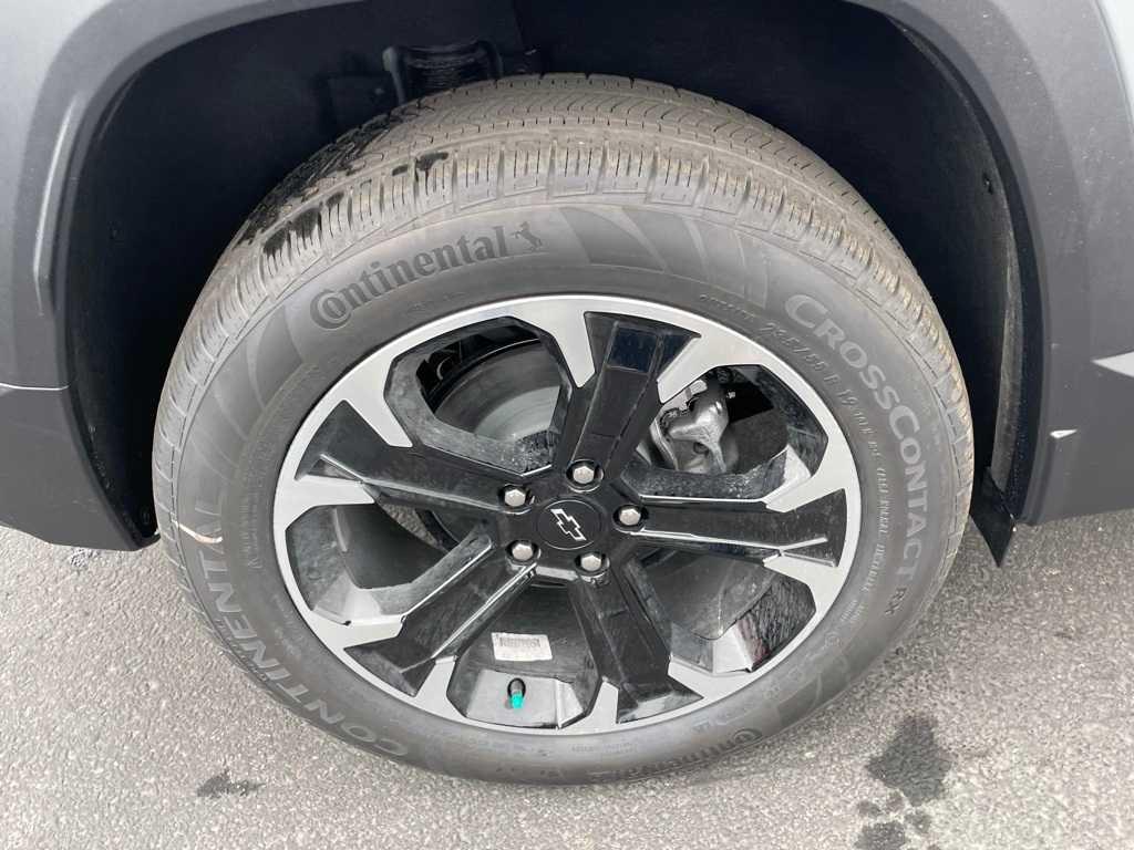 new 2025 Chevrolet Equinox car, priced at $32,340
