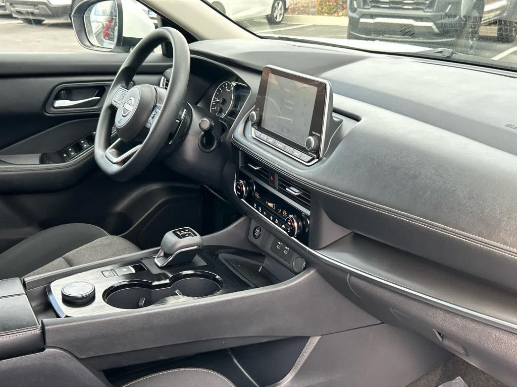 used 2024 Nissan Rogue car, priced at $21,900