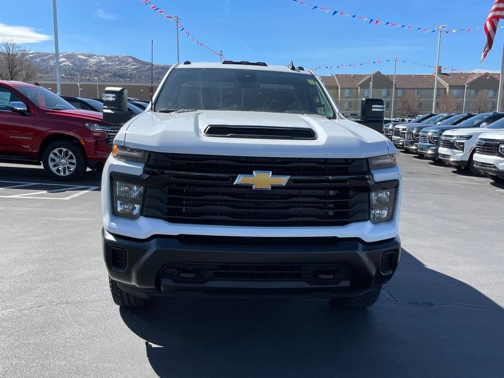 new 2025 Chevrolet Silverado 3500 car, priced at $53,465