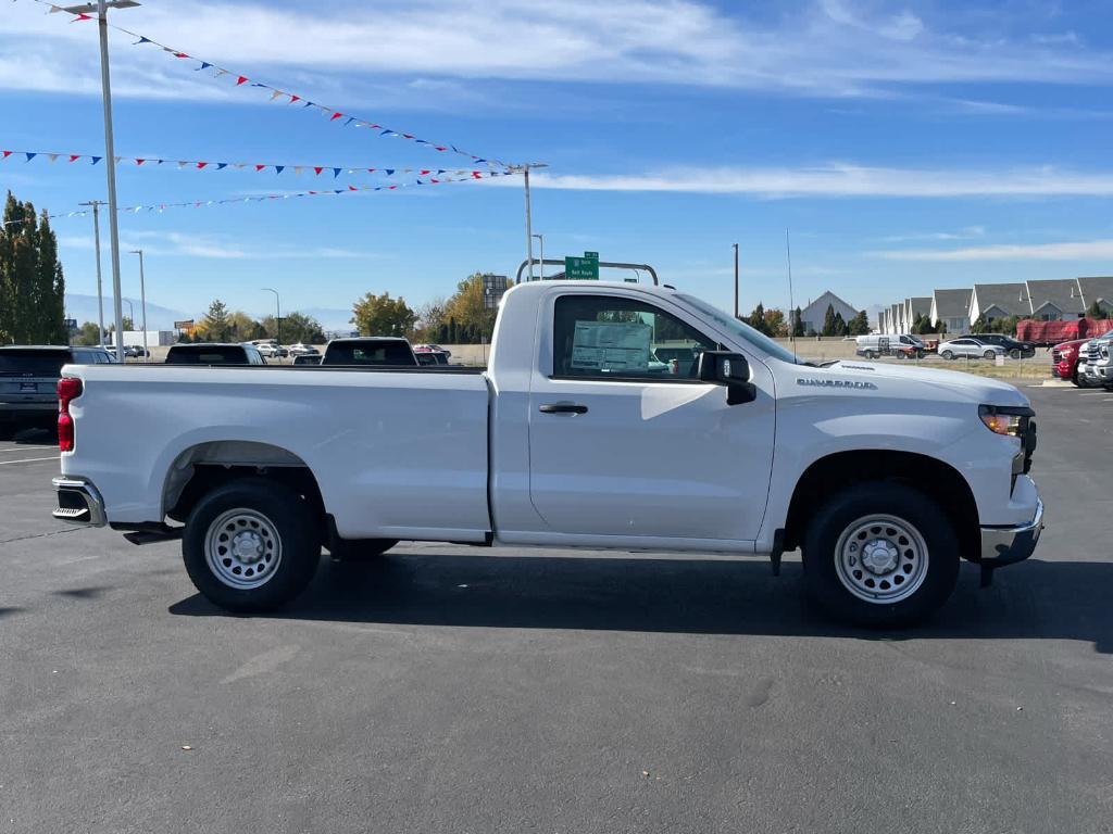 new 2026 Chevrolet Silverado 1500 car, priced at $32,900
