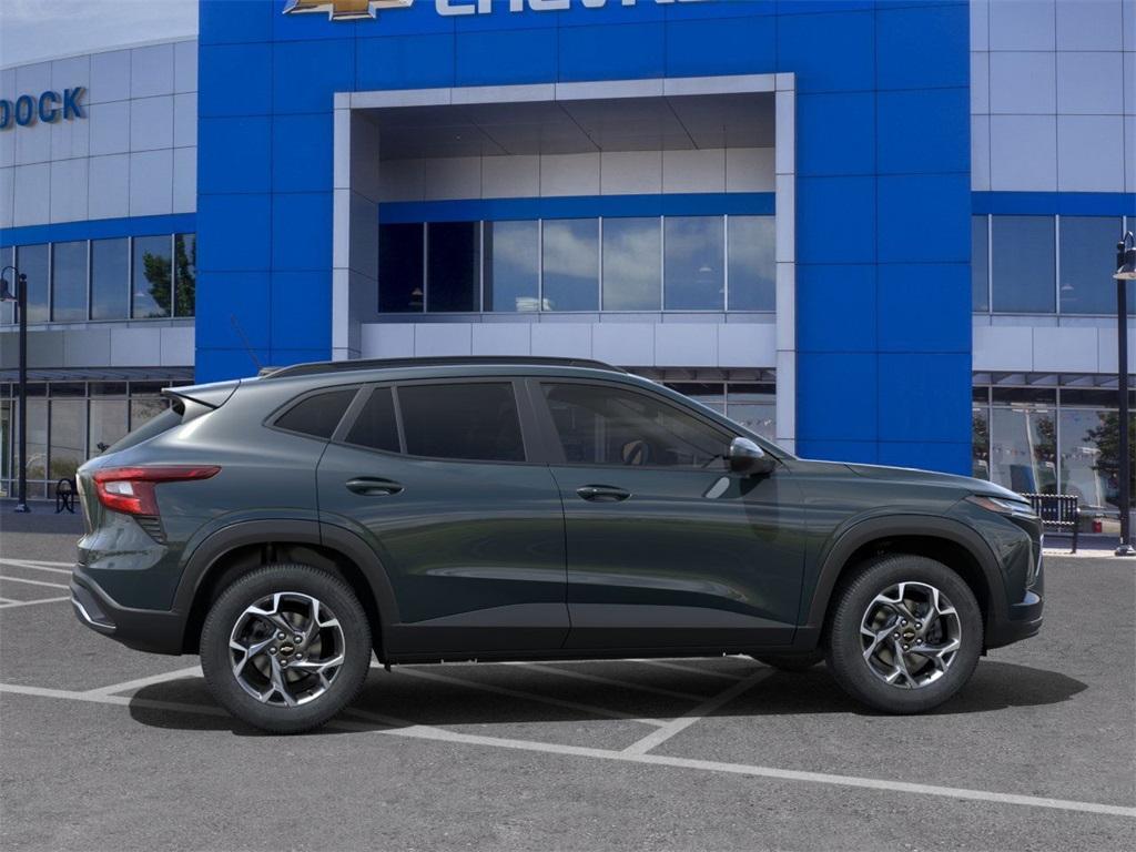 new 2025 Chevrolet Trax car, priced at $25,185